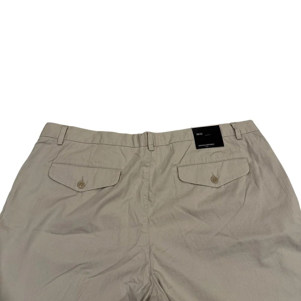 Banana Republic Mens Khaki Chino Pants 38x32 Beige Cotton Straight Leg NWT‎
